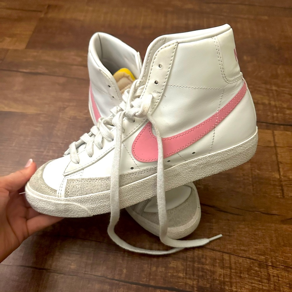 Nike Blazer Mid ‘77